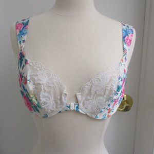 Jaclyn Smith Bra - 34B